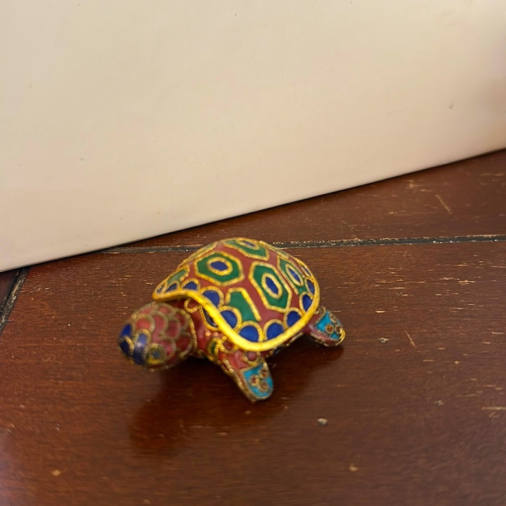 Cloisonné Enamel On Metal Turtle Trinket Pill Box